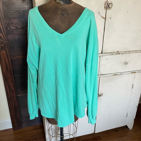 Teal Green Waikiki Beach Club Hawaii Long Sleeve Tee - FINAL SALE - Picture 2 of 4